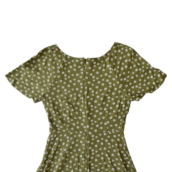 Abound Olive Green Daisy Floral V-Neck Summer Skater Mini Dress Size Small - Picture 6 of 7